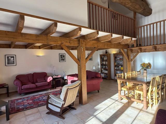 Vue imprenable sur la campagne! Charmante maison en pierre a. 155m² Saint Victor