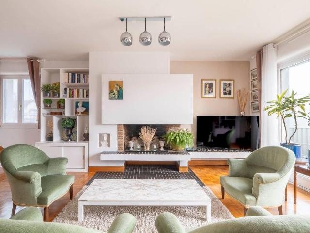 Vue montagnes T3 Duplex avec parking et cave 88m2 surface utile