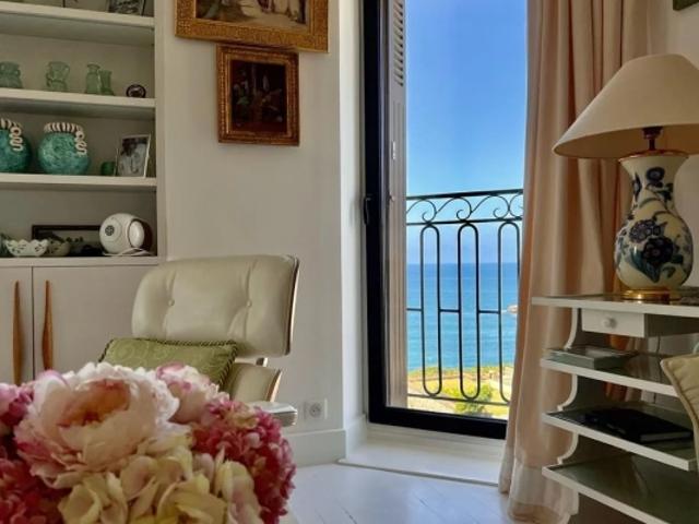 Vue mer Exceptionnelle, T2 dernier étage Biarritz