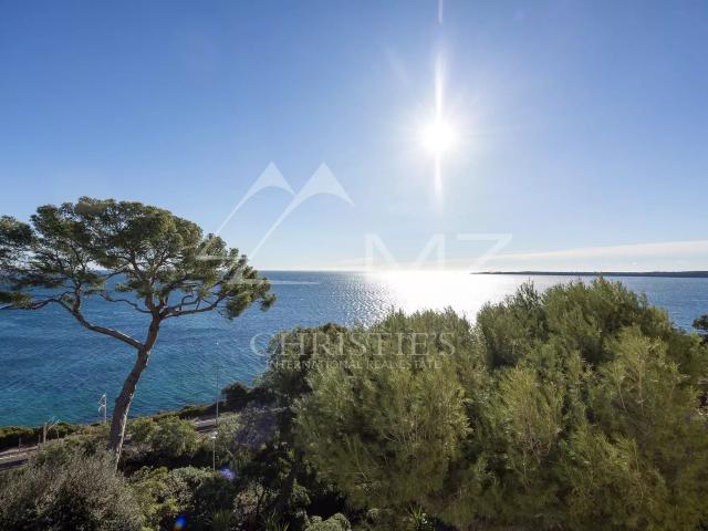 Vue mer Exceptionnelle 83m² Cannes