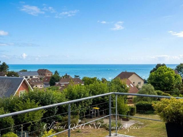 Vue Mer Panoramique / Parfait État / Plage À 350 M 180m² Petit Caux