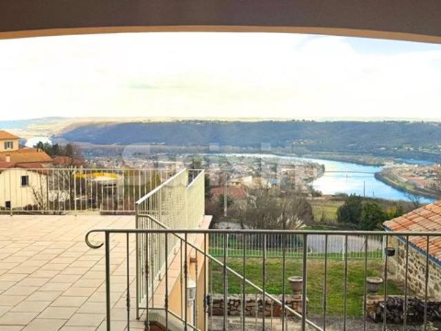 Vue panoramique et calme absolu
