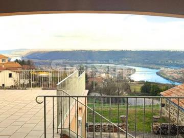 Vue panoramique et calme absolu