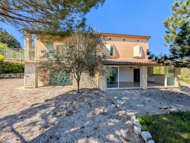 Vue panoramique, piscine privée et potentiel familial au cœu. 195m² Condorcet