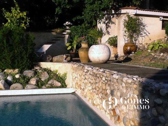 ? Vue, piscine, verdure: la Dolce vita à 10 minutes de Lyo