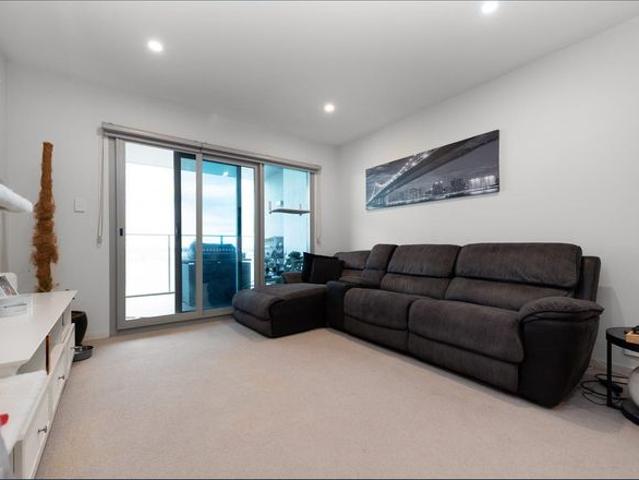 Vue Towers Apartment