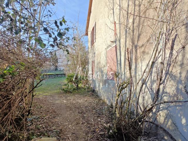 VULBENS Maison de village a réhabiliter