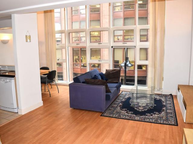W3, Whitworth Street West, Manchester M1, 1 bed flat to rent, £1,200 pcm | PrimeLocation