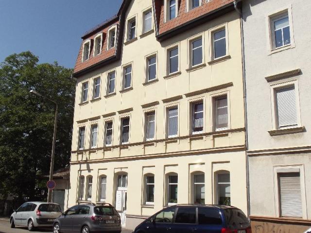 W0099 – Kleine, bezahlbare 3 RW in Riesa Zentrum