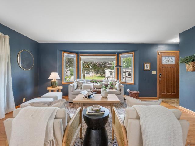 W147N8446 Manchester Dr