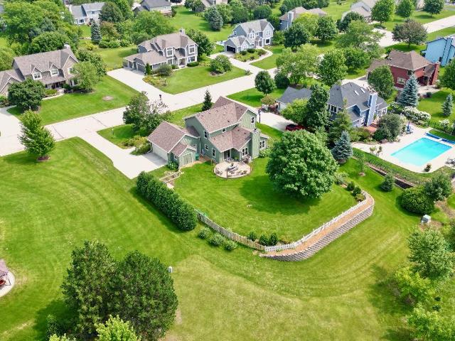 W148N10759 Crabtree Ln