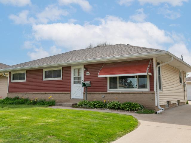 W149N8153 Winchester St
