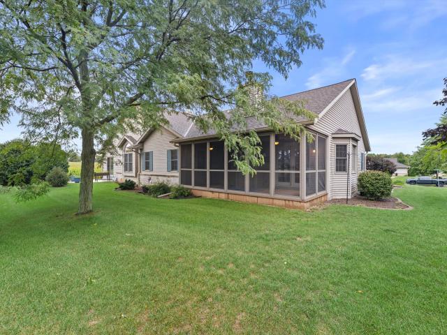 W155N6631 Blue Heron Dr