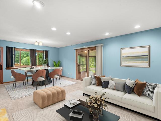 W156N10640 Cobbler Ln