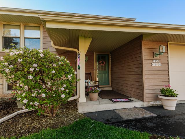 W158N10796 Catskill Ln