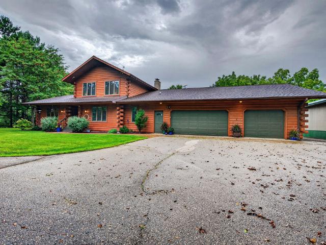 W18984 Sawmill Rd