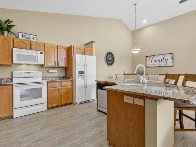 W196N11442 Shadow Wood Dr, Unit 2
