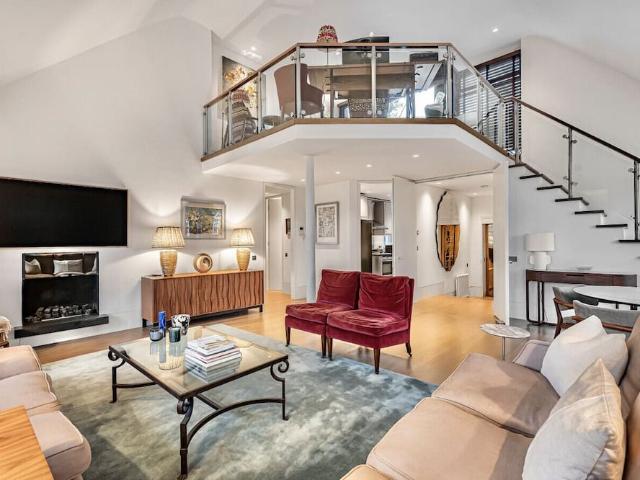 W1K, United Kingdom | 2 bed apartment for rent #169679007 | Rentberry