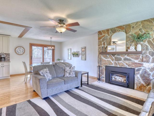W200N9460 Woodside Ln