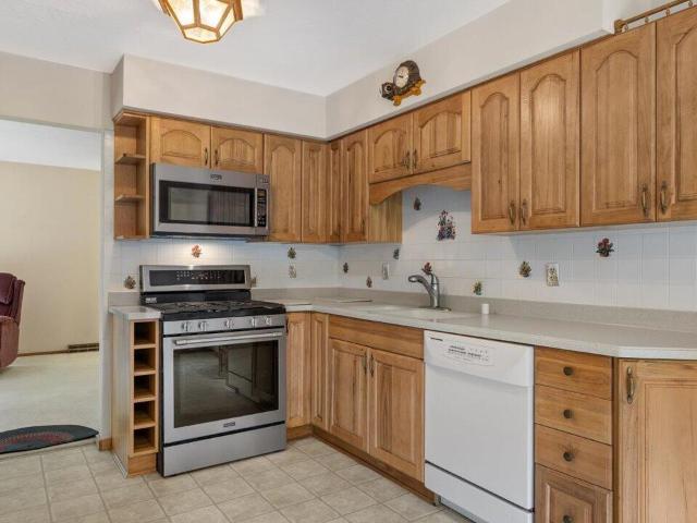 W215N10105 Hickory Dr