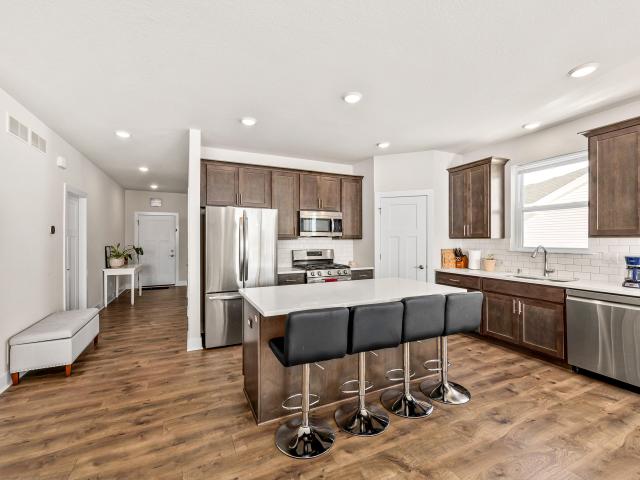 W218N16074 Tiger Lily Dr