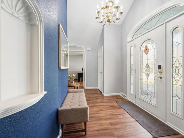 W223N8293 Sandras Dr