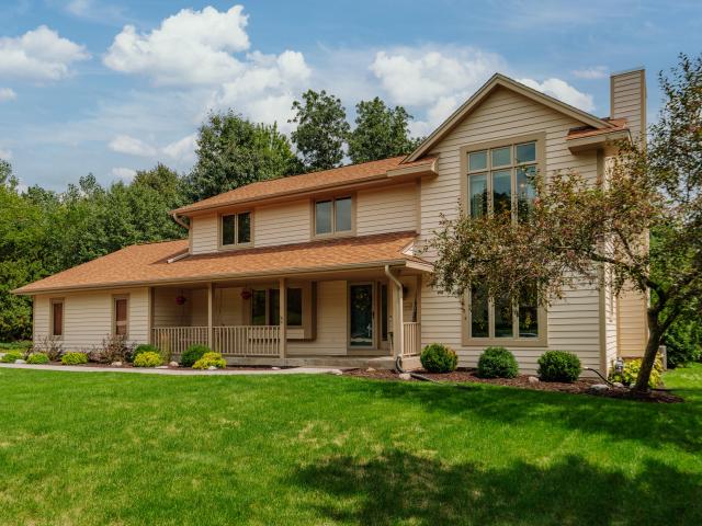 W237N3390 Five Fields Rd