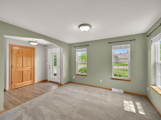 W231N7953 Martin Ct