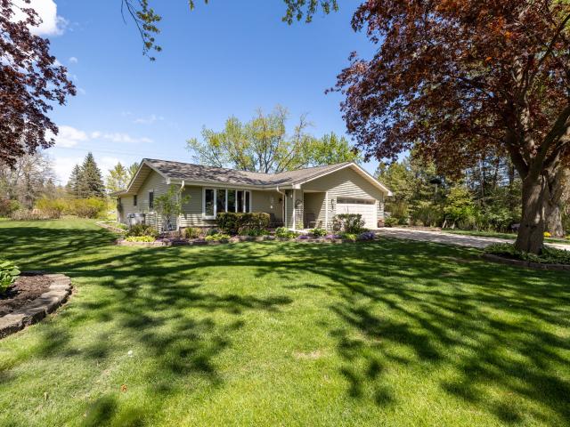 W248N9575 Norwauk Ct