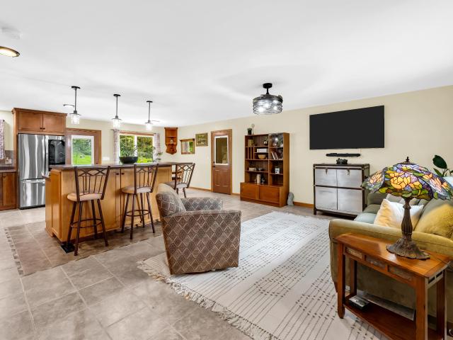 W242S7070 Cameron Dr