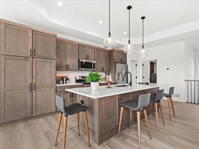 W251N2413 Valleyview Cir