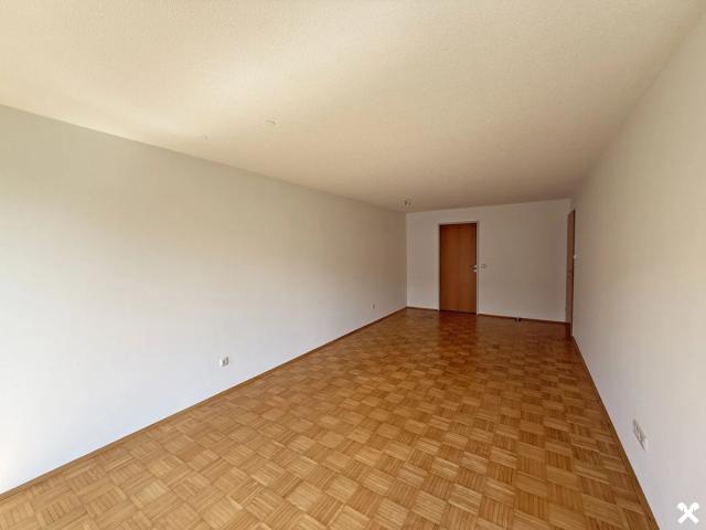 W26 2 Zimmerwohnung mit neuer Küche