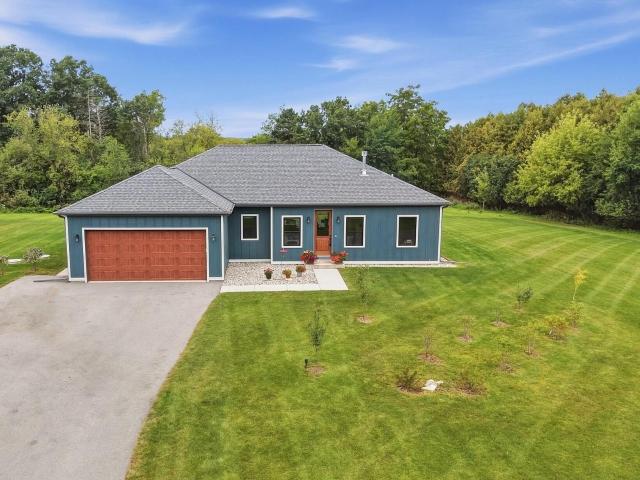 W290S6625 Holiday Rd