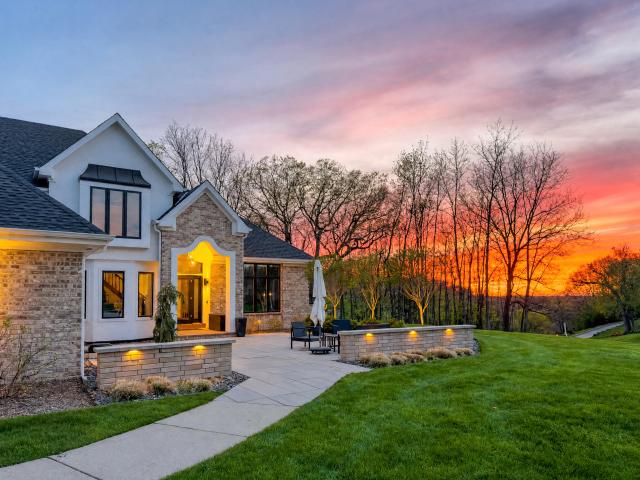 W307N2873 Fieldwood Dr