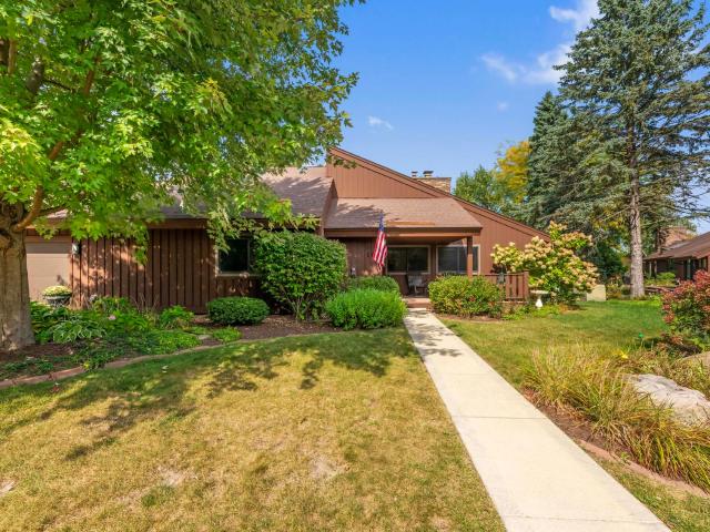 W315N7677 Highway 83 #10, Hartland, US, WI