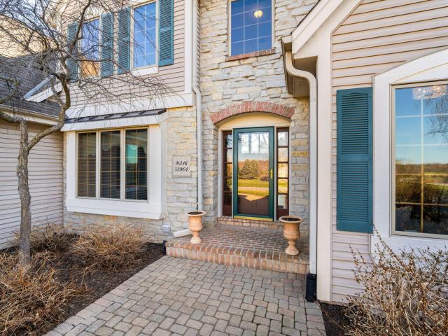 W316S8904 Laurens Pkwy