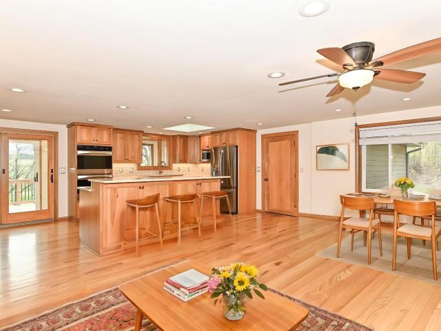 W3730 Scotch Bush Rd