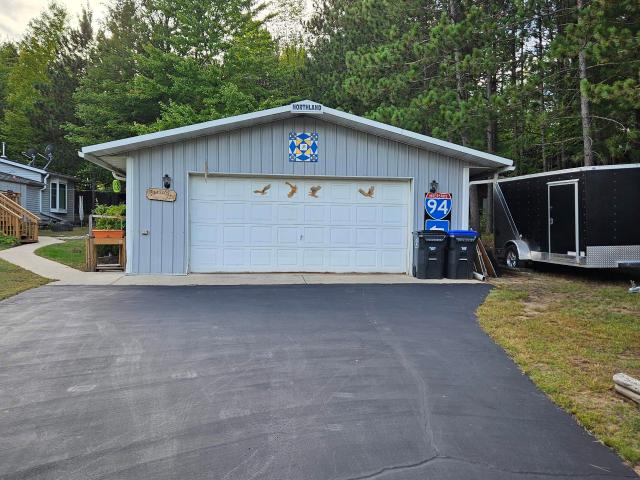 W4965 n pathfinder circle