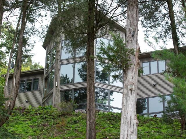 W4996 Robinson Dr, Elkhorn, WI 53121 | MLS #2018