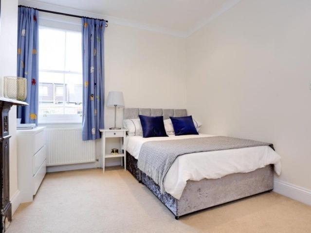 W4, 3 bed shared accommodation to rent, £1,045 pcm | PrimeLocation