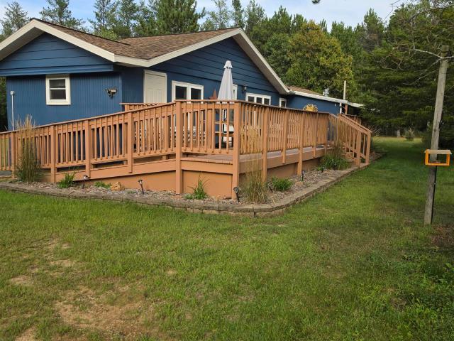 W5230 Sunny Lane