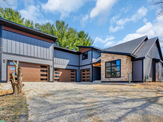 W5303 Briarwood Rd, Sugar Creek, WI 53121 | MLS #1967