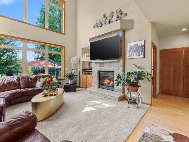 W5406 MARTIN Lane