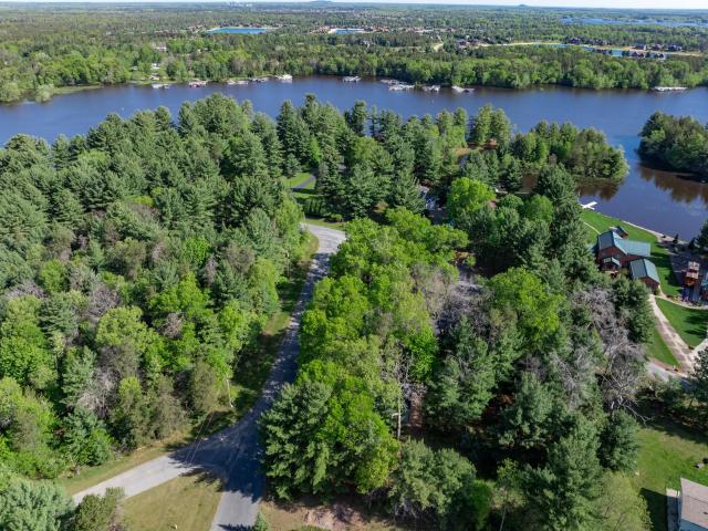 W5613 Cherokee Lane