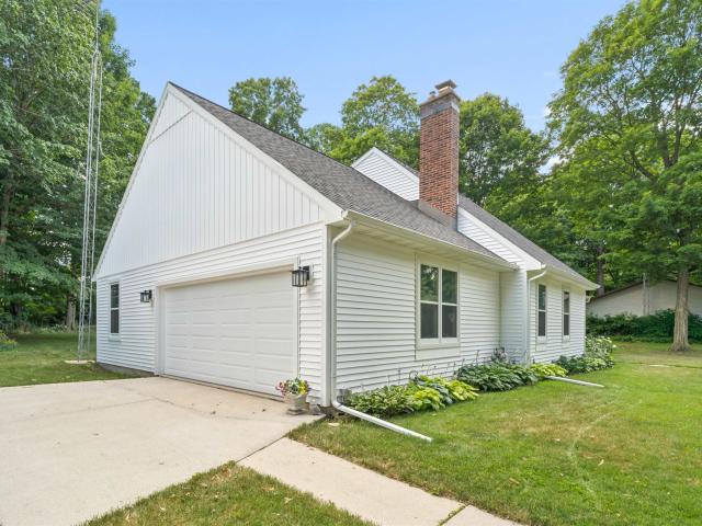 W5768 TIMBER Trail
