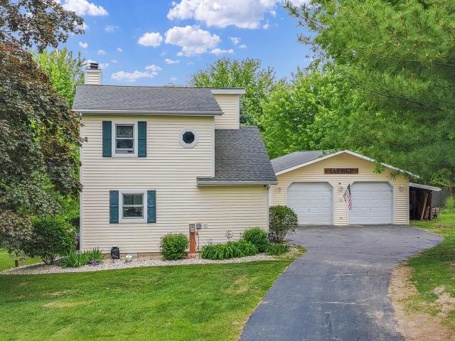 W5838 Mariner Hills Ct