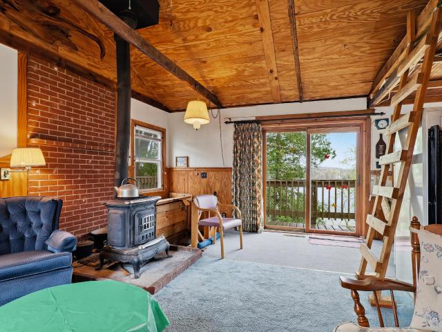 W6302 Lake Ellen Dr