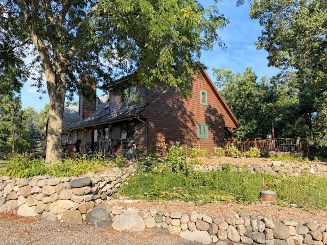 W7124 1 Settlement Ln