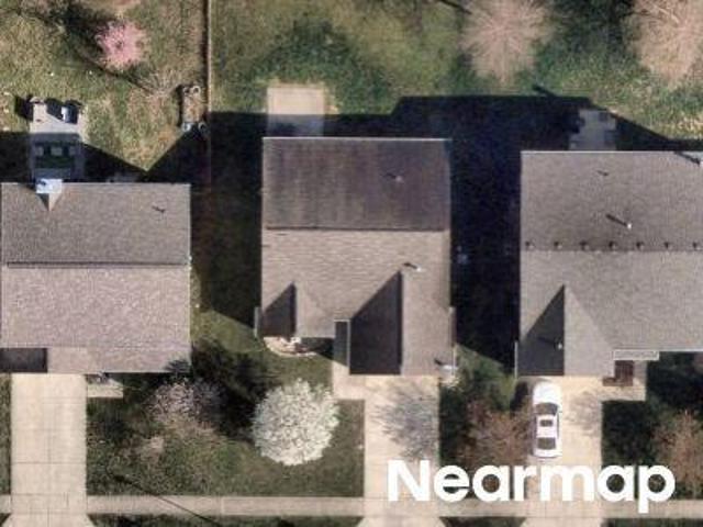 W Meadowbend Dr