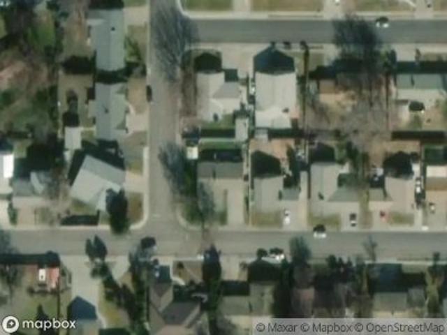 W Moore Ave